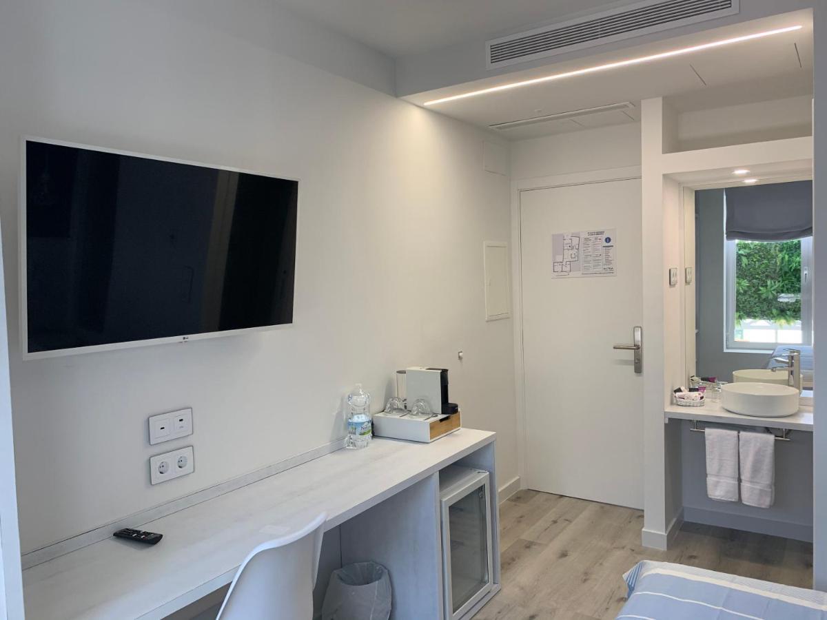 Nerja Casual Rooms Bagian luar foto